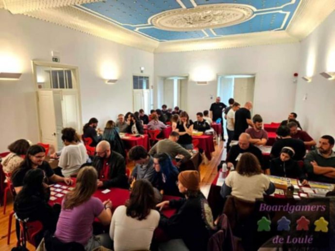 BOARDGAMERS DE LOULÉ - ENCONTROS DE MAIO BOARDGAMERS DE LOULÉ - ENCONTROS DE MAIO